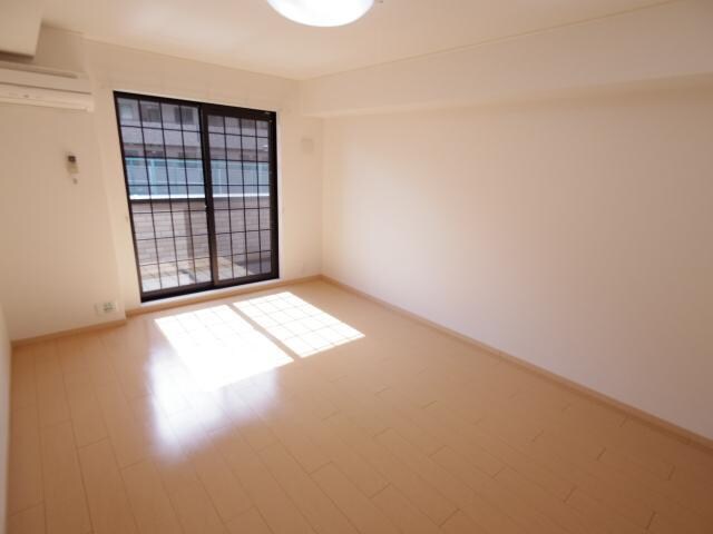  大和路線・関西本線/奈良駅 徒歩11分 1階 築16年