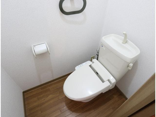  大和路線・関西本線/加茂駅 徒歩10分 1階 築27年