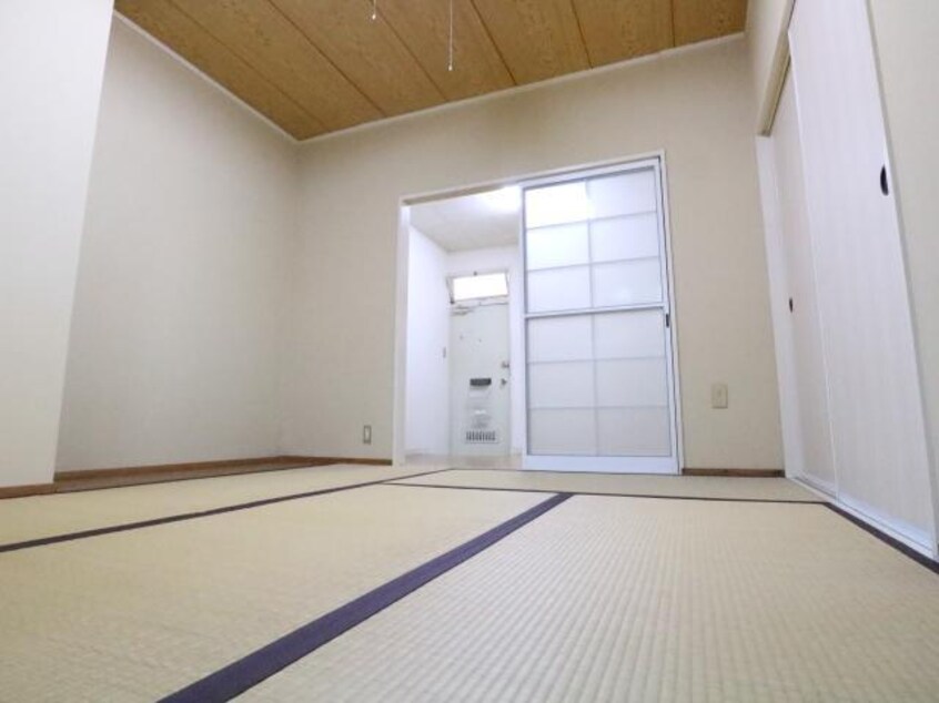  近鉄難波線・奈良線/近鉄奈良駅 徒歩21分 1階 築37年
