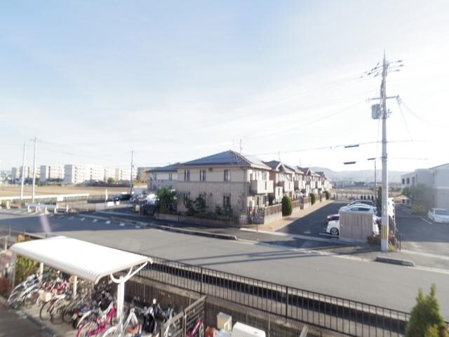  大和路線・関西本線/奈良駅 バス15分辰市農協下車:停歩4分 2階 築17年