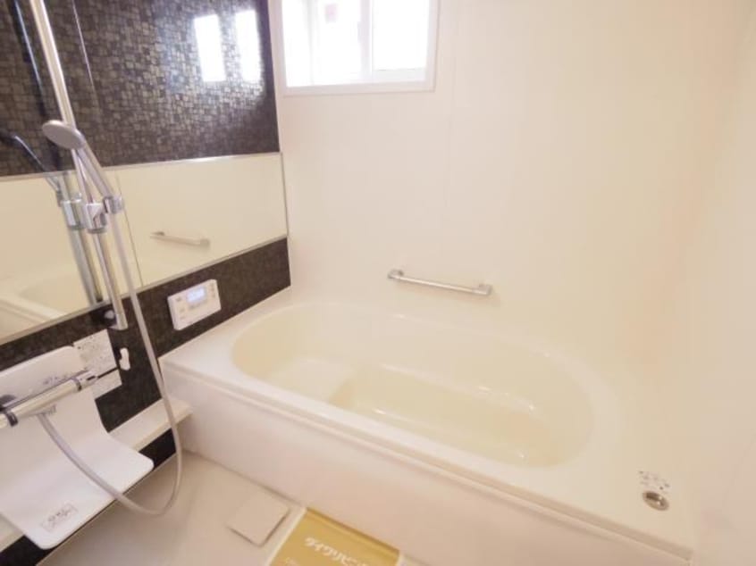  大和路線・関西本線/奈良駅 バス8分北神殿下車:停歩6分 2階 築11年