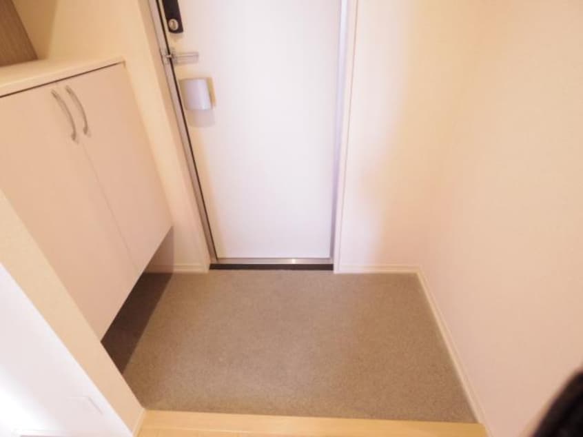  大和路線・関西本線/奈良駅 バス8分北神殿下車:停歩6分 2階 築11年