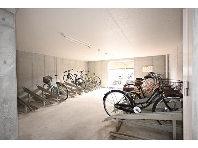  近鉄難波線・奈良線/近鉄奈良駅 徒歩14分 3階 築19年