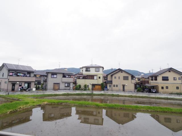  近鉄難波線・奈良線/近鉄奈良駅 バス10分南方町下車:停歩2分 2階 築20年