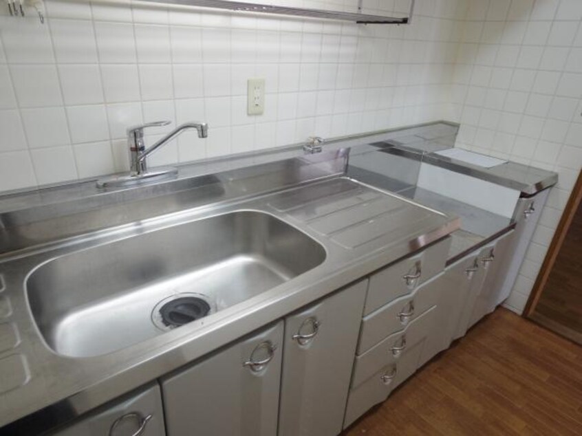  近鉄難波線・奈良線/新大宮駅 徒歩3分 6階 築29年