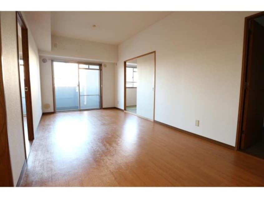  近鉄難波線・奈良線/新大宮駅 徒歩3分 2階 築29年