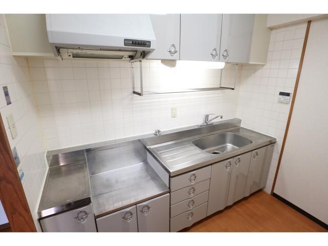  近鉄難波線・奈良線/新大宮駅 徒歩3分 2階 築29年