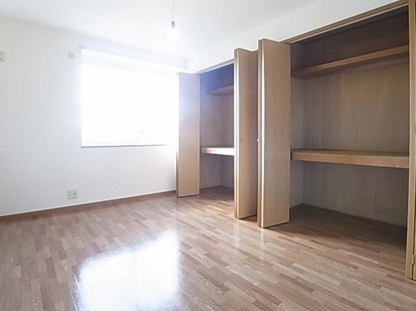  近鉄難波線・奈良線/新大宮駅 徒歩14分 1階 築27年