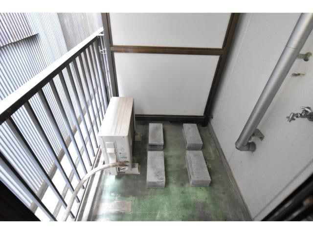  近鉄難波線・奈良線/近鉄奈良駅 徒歩10分 1階 築33年