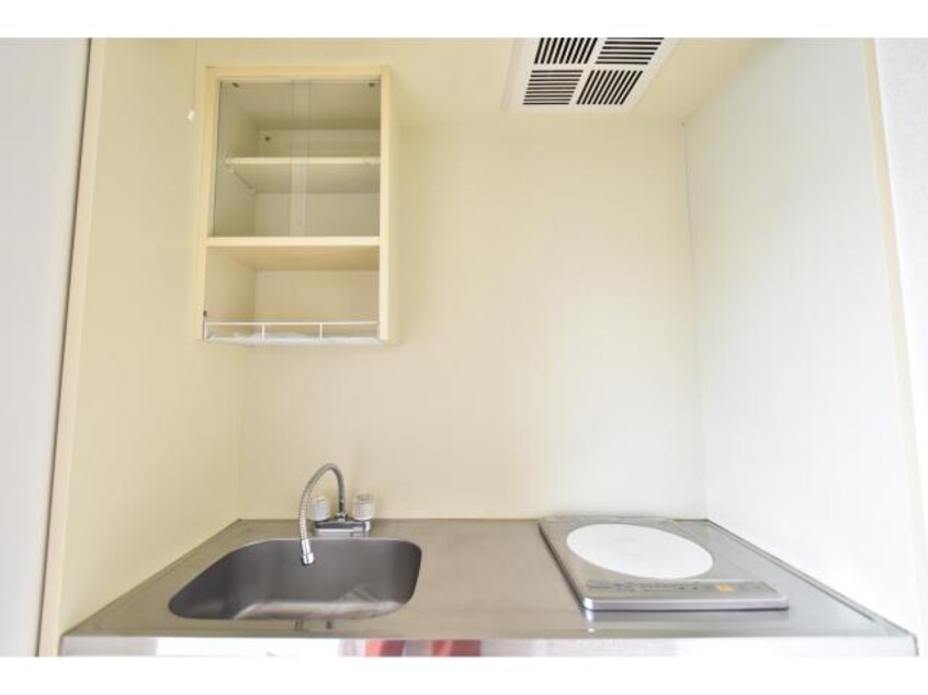  近鉄難波線・奈良線/近鉄奈良駅 徒歩10分 1階 築33年