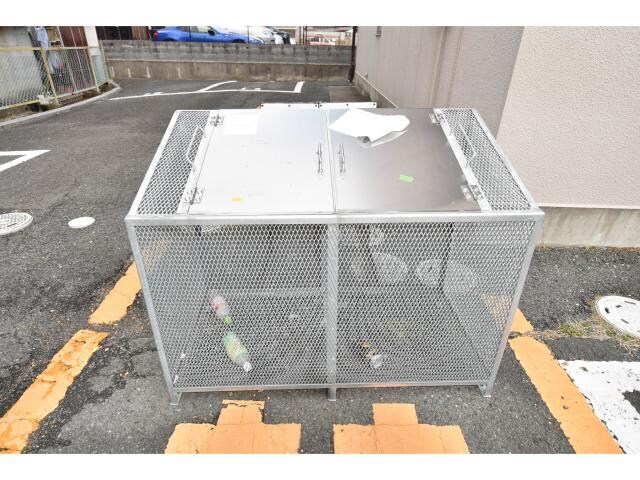  大和路線・関西本線/奈良駅 バス10分神殿下車:停歩5分 2階 築39年
