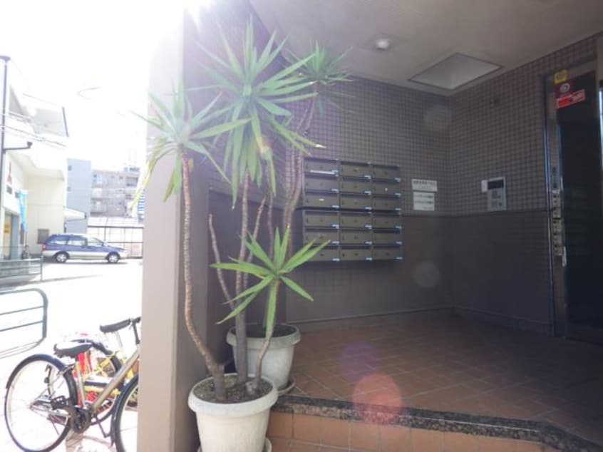 オートロック 大和路線・関西本線/奈良駅 徒歩13分 5階 築28年