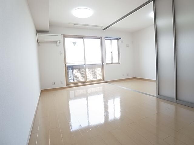  大和路線・関西本線/奈良駅 バス14分西九条町下車:停歩1分 2階 築18年