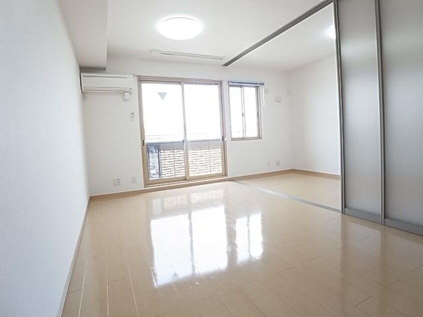  大和路線・関西本線/奈良駅 バス14分西九条町下車:停歩1分 2階 築18年