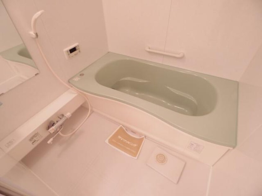  大和路線・関西本線/奈良駅 バス14分西九条町下車:停歩1分 1階 築18年