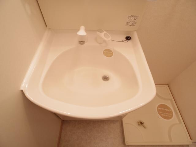  大和路線・関西本線/奈良駅 バス14分西九条町下車:停歩1分 1階 築18年