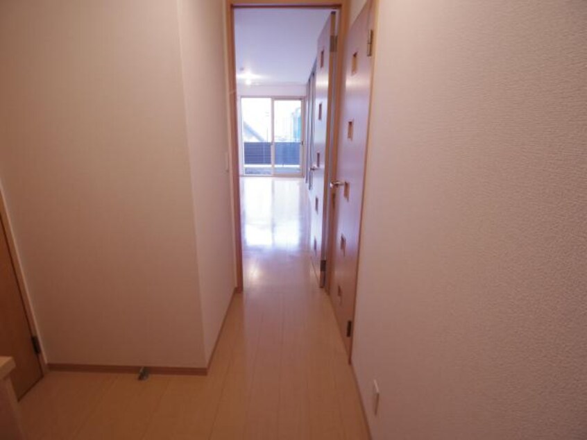  大和路線・関西本線/奈良駅 バス14分西九条町下車:停歩1分 1階 築18年