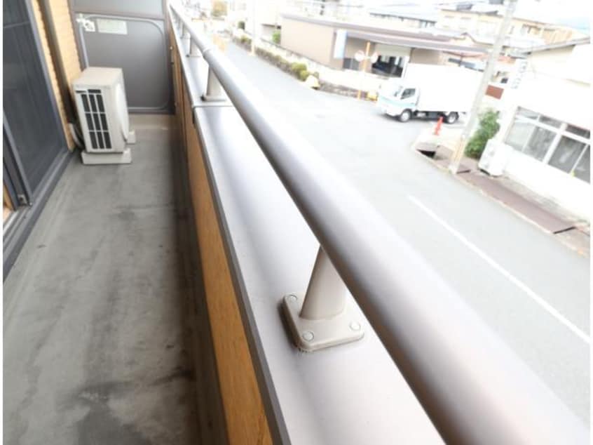  大和路線・関西本線/奈良駅 バス14分西九条町下車:停歩1分 3階 築18年