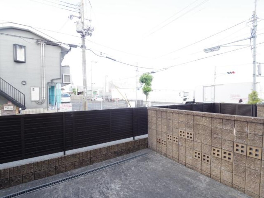  大和路線・関西本線/奈良駅 バス14分西九条町下車:停歩1分 1階 築18年