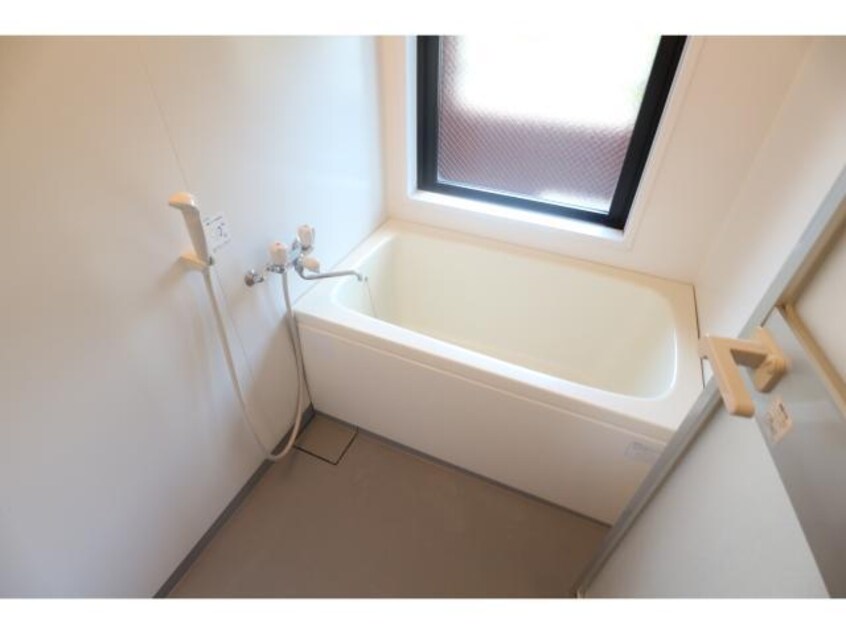  近鉄難波線・奈良線/新大宮駅 徒歩6分 2階 築22年