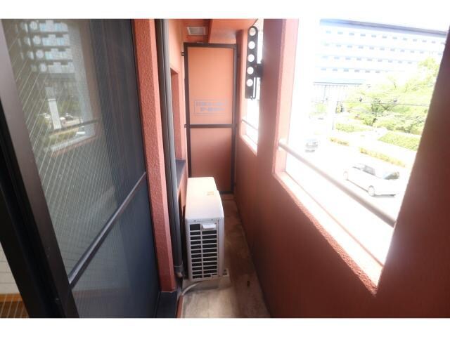  近鉄難波線・奈良線/新大宮駅 徒歩6分 2階 築22年