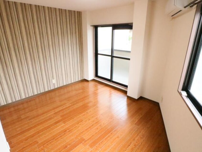  近鉄難波線・奈良線/近鉄奈良駅 徒歩6分 2階 築26年