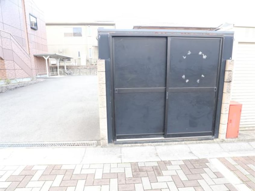  近鉄難波線・奈良線/近鉄奈良駅 バス15分木津南ソレイユ下車:停歩7分 1階 築20年