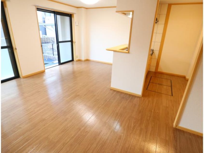  近鉄難波線・奈良線/近鉄奈良駅 バス15分木津南ソレイユ下車:停歩7分 1階 築20年