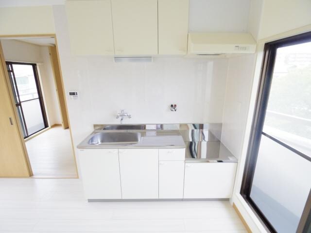  近鉄難波線・奈良線/新大宮駅 徒歩5分 2階 築33年