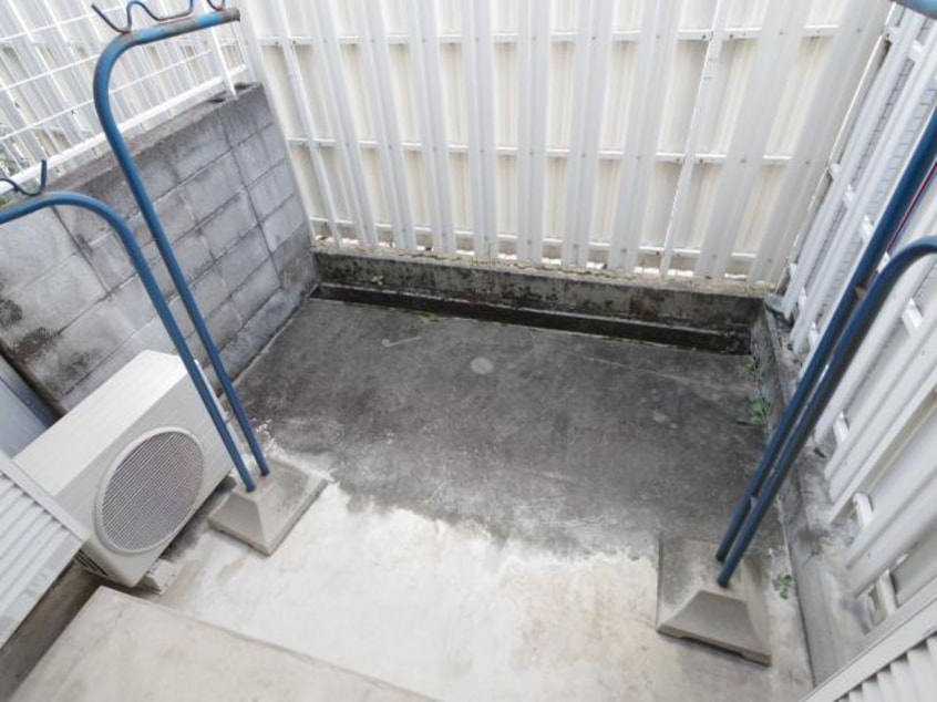  近鉄難波線・奈良線/近鉄奈良駅 バス10分南方下車:停歩5分 1階 築35年