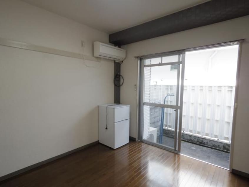  近鉄難波線・奈良線/近鉄奈良駅 バス10分南方下車:停歩5分 1階 築35年