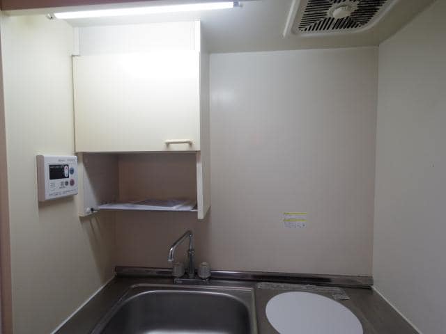  近鉄難波線・奈良線/近鉄奈良駅 バス10分南方下車:停歩5分 1階 築35年