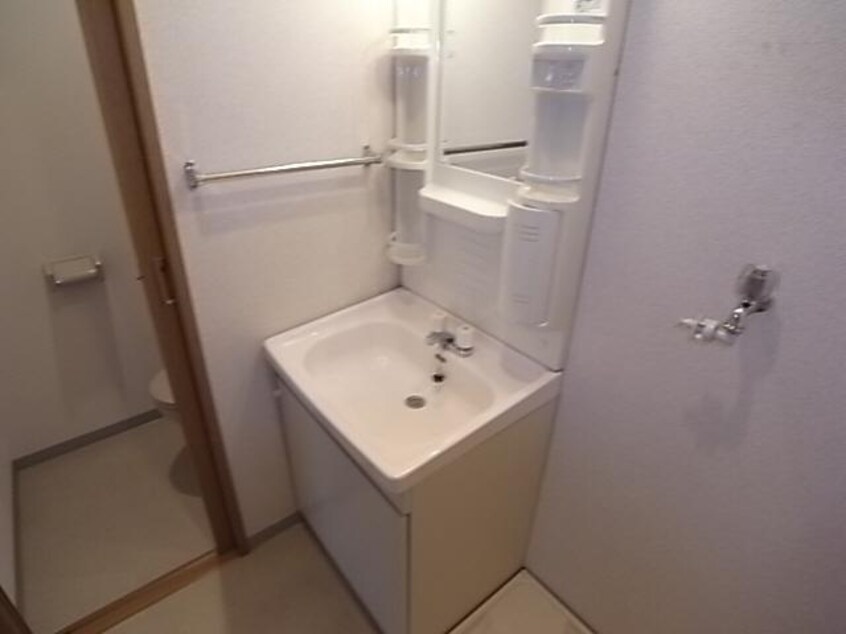  大和路線・関西本線/奈良駅 徒歩6分 1階 築27年