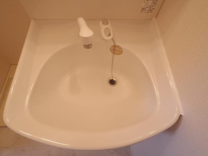  大和路線・関西本線/奈良駅 バス8分南京終町下車:停歩3分 2階 築20年