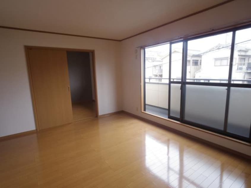  大和路線・関西本線/奈良駅 バス8分南京終町下車:停歩3分 2階 築20年