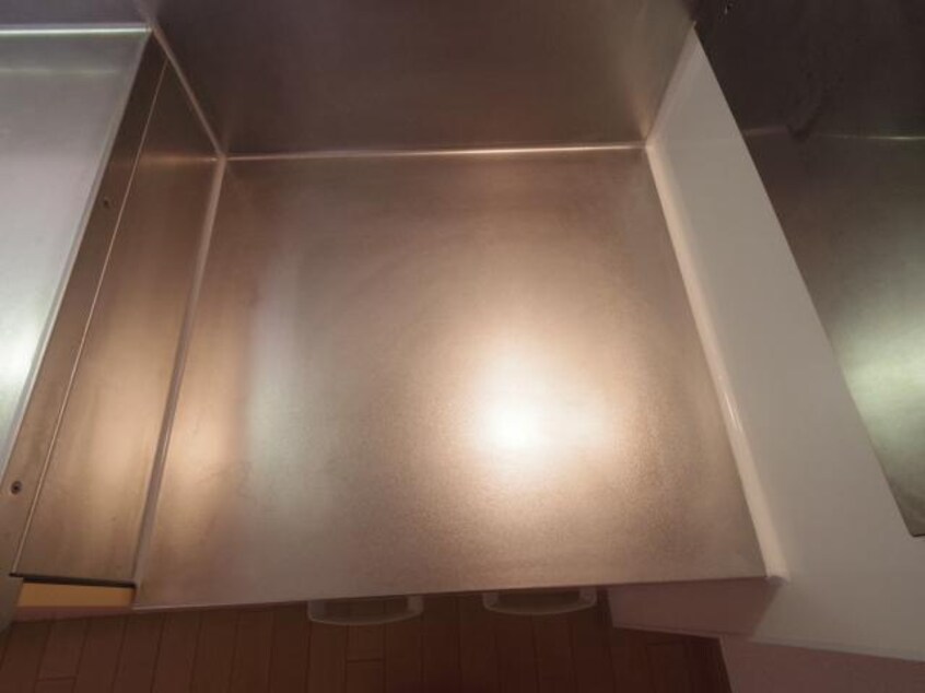  大和路線・関西本線/奈良駅 バス8分南京終町下車:停歩3分 2階 築20年