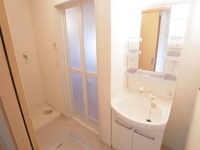  近鉄難波線・奈良線/新大宮駅 徒歩21分 1階 築18年