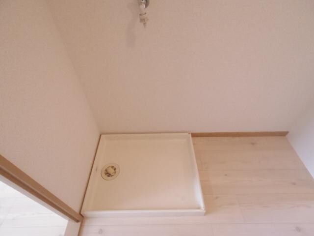  近鉄難波線・奈良線/近鉄奈良駅 バス11分萩ケ丘町下車:停歩2分 1階 築32年