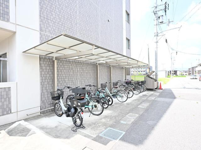  大和路線・関西本線/奈良駅 徒歩11分 2階 築13年