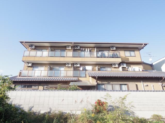  近鉄難波線・奈良線/近鉄奈良駅 徒歩16分 3階 築32年