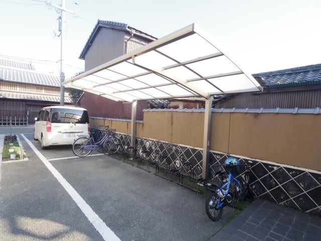  近鉄難波線・奈良線/近鉄奈良駅 徒歩16分 2階 築32年