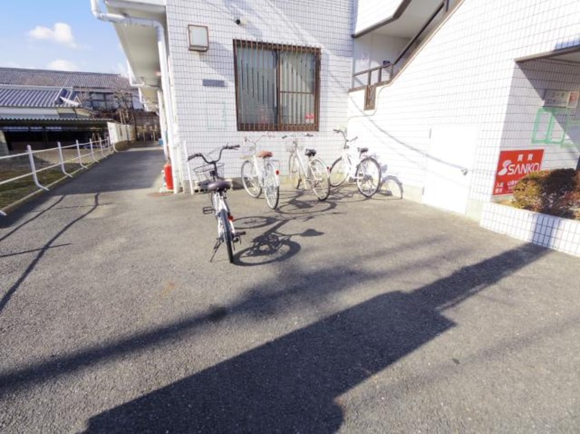  近鉄難波線・奈良線/近鉄奈良駅 徒歩12分 2階 築36年