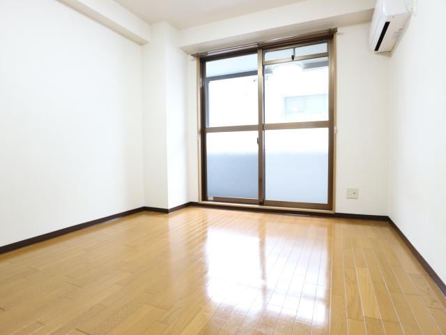  近鉄難波線・奈良線/近鉄奈良駅 徒歩8分 2階 築28年