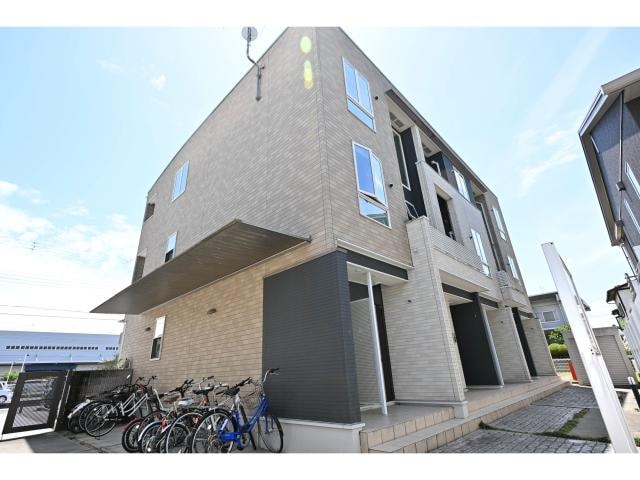  大和路線・関西本線/奈良駅 バス14分西九条町下車:停歩2分 3階 築15年