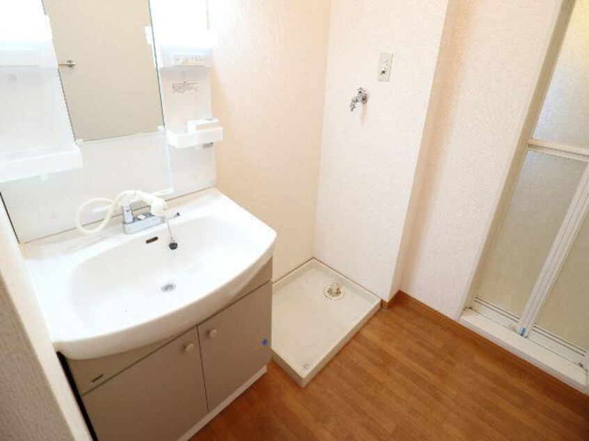  近鉄難波線・奈良線/近鉄奈良駅 バス14分梅美台7丁目下車:停歩4分 3階 築24年