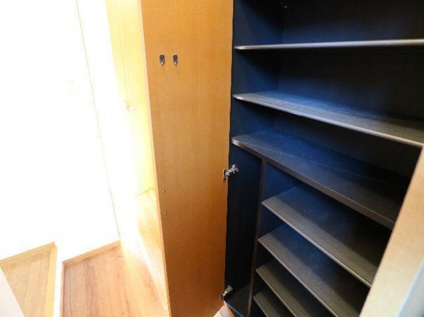  近鉄難波線・奈良線/近鉄奈良駅 バス14分梅美台7丁目下車:停歩4分 3階 築24年