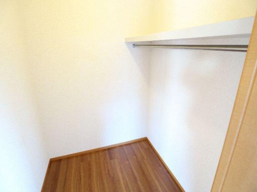  近鉄難波線・奈良線/近鉄奈良駅 バス14分梅美台7丁目下車:停歩4分 3階 築24年