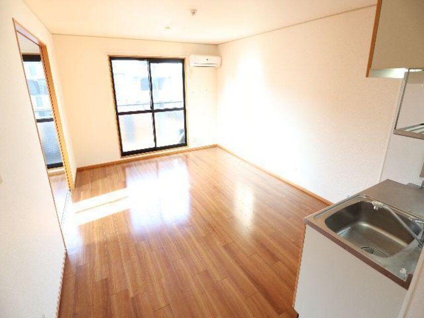  近鉄難波線・奈良線/近鉄奈良駅 バス14分梅美台7丁目下車:停歩4分 3階 築24年