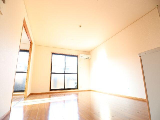  近鉄難波線・奈良線/近鉄奈良駅 バス14分梅美台7丁目下車:停歩4分 3階 築24年