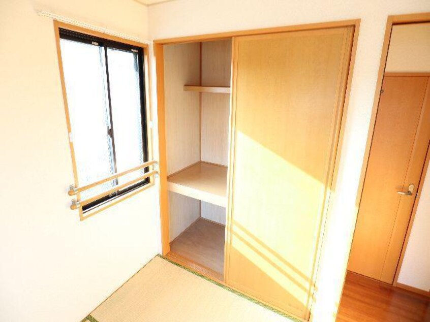  近鉄難波線・奈良線/近鉄奈良駅 バス14分梅美台7丁目下車:停歩4分 3階 築24年